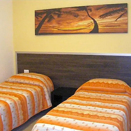 Freezone Bed & Breakfast