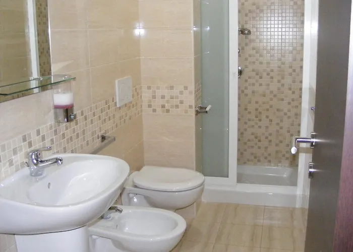 فندق مبيت وإفطار Freezone