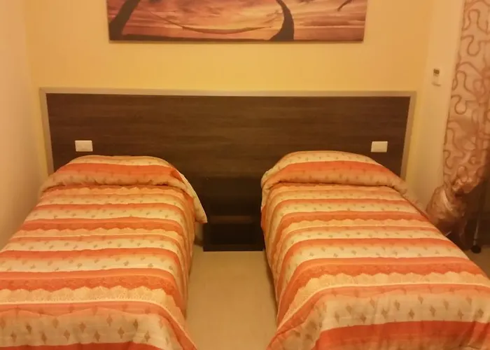 Freezone فندق مبيت وإفطار